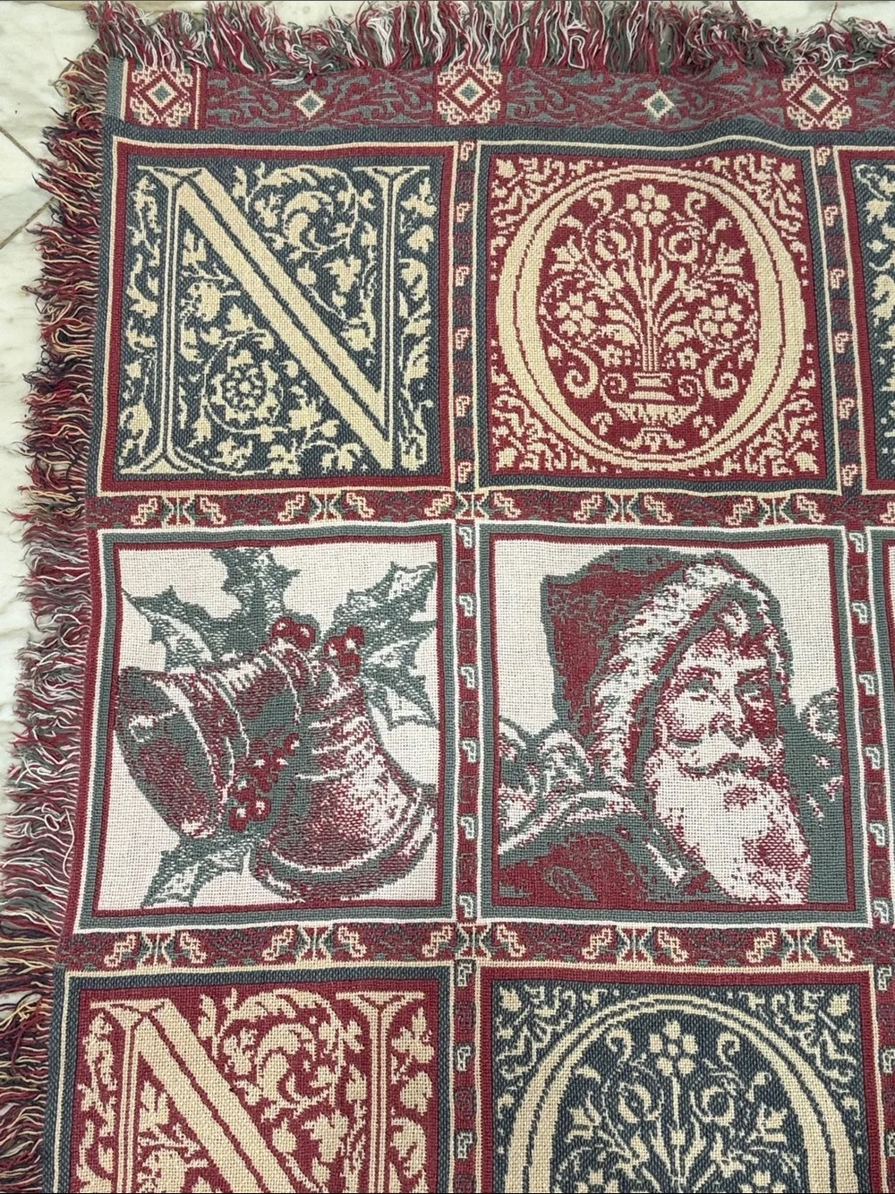 Festive Noel Santa Woven Throw Blanket - Red, Cream & Dark Green Goodwin Weavers